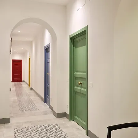 Apt. Melograno - Pauline Suites, Palazzo Borghese アパート フィレンツェ