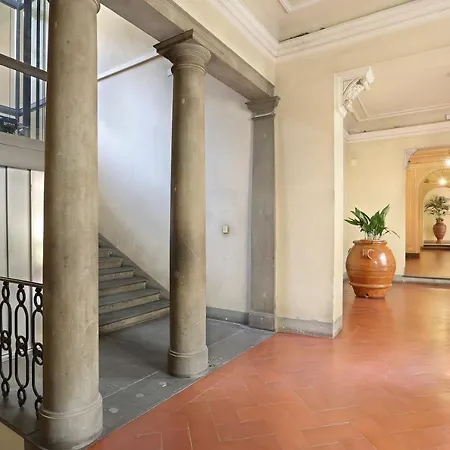 アパート Apt. Melograno - Pauline Suites, Palazzo Borghese フィレンツェ