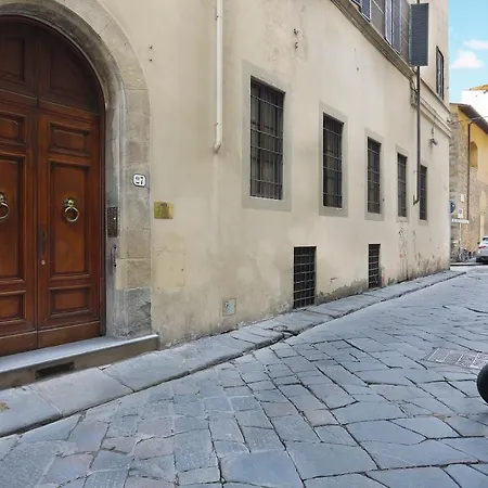 Apt. Melograno - Pauline Suites, Palazzo Borghese * フィレンツェ